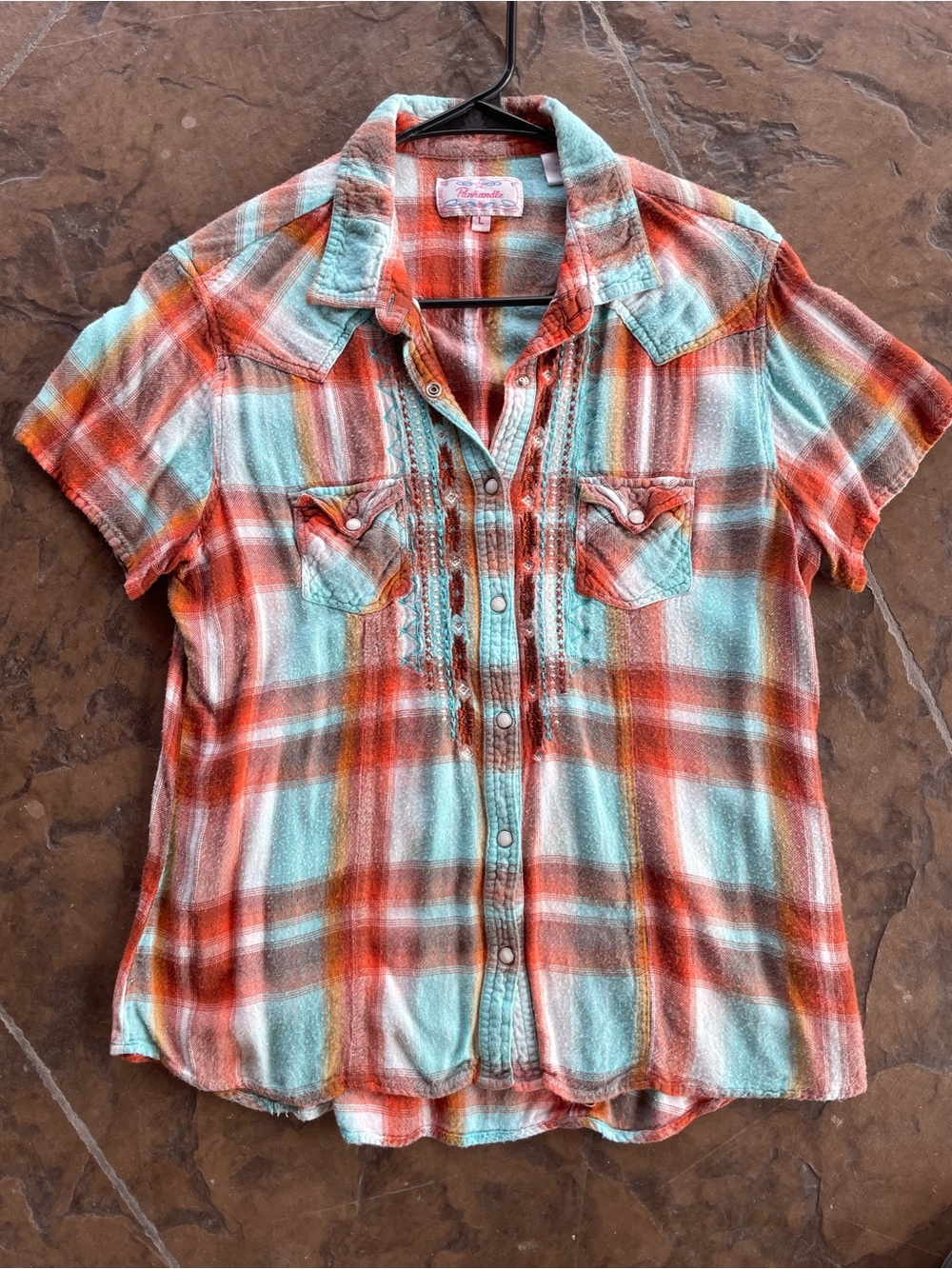 Women’s Short-Sleeve Plaid Button-Down Shirt — Unknown Brand — Mint & Orange